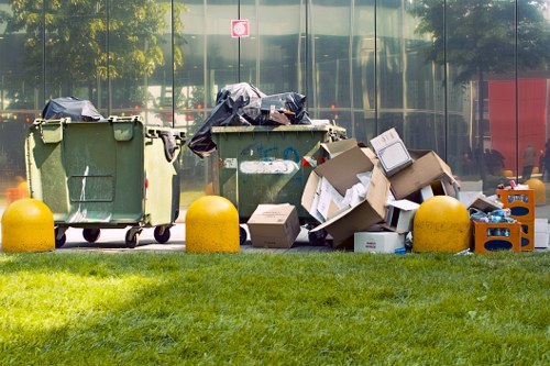Commercial waste removal team at work in Stoke Newington
